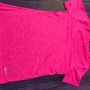 NIKE pink short sleeve t shirt